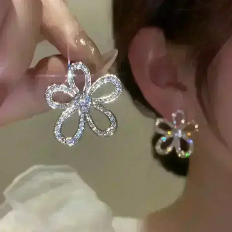 Green Crystal Golden Leaves Earrings for Women - USM003 US-GiftStore-4U